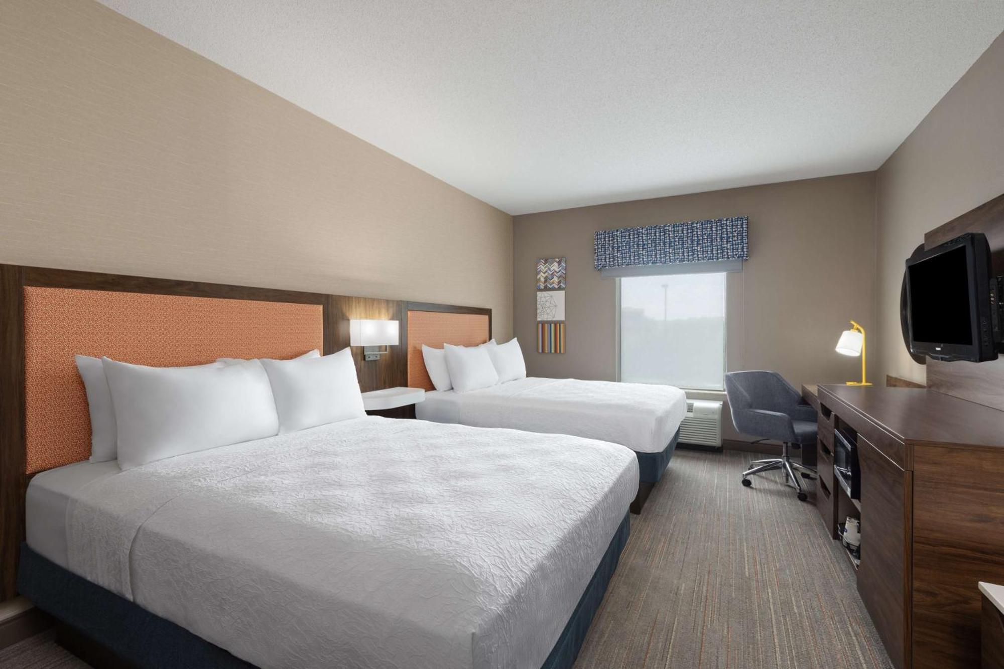 Hampton Inn&suites Harrisburg