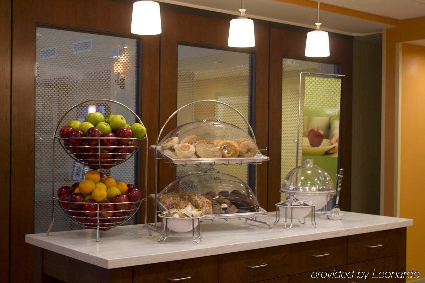 Hotel Hampton Inn&suites 3*